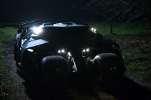 Batmanista nippu uusia kuvia