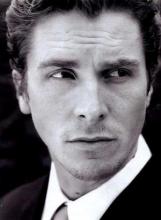 Christian Bale jahtaa Johnny Deppiä