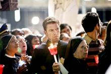 Uusia Enkelit ja demonit -kuvia