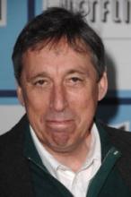 Ivan Reitman haluaa ohjata koko trilogian Ivan Reitman haluaa ohjata koko trilogian