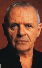 Anthony Hopkins harkitsee draamasarjan pääosasta